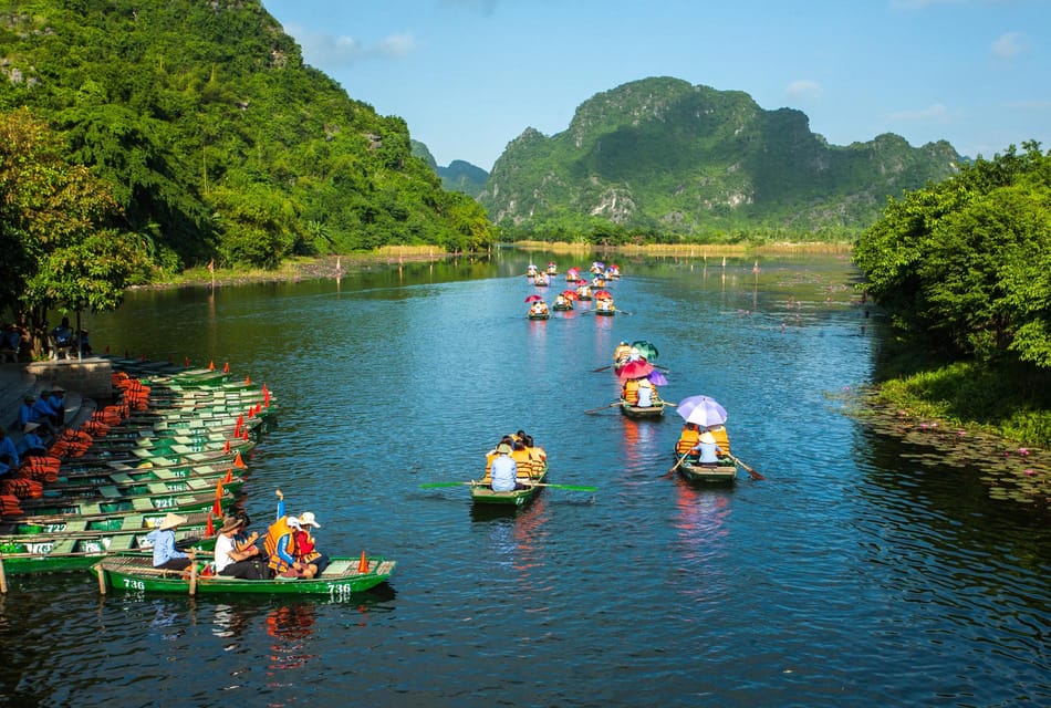 Hanoi: Ninh Binh Full Day With Trang An, Hoa Lu, Mua Cave - Included Services