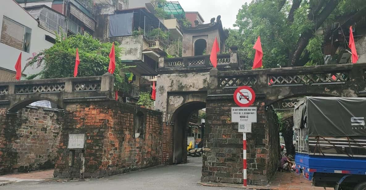 Hanoi Old Quarter: Private Walking Tour to Historical Sites. - Cultural and Historical Experience