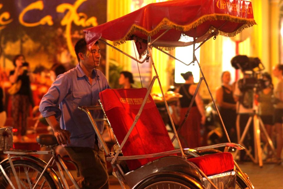 Hanoi Private Street Food Tour and Cyclo - Itinerary Highlights