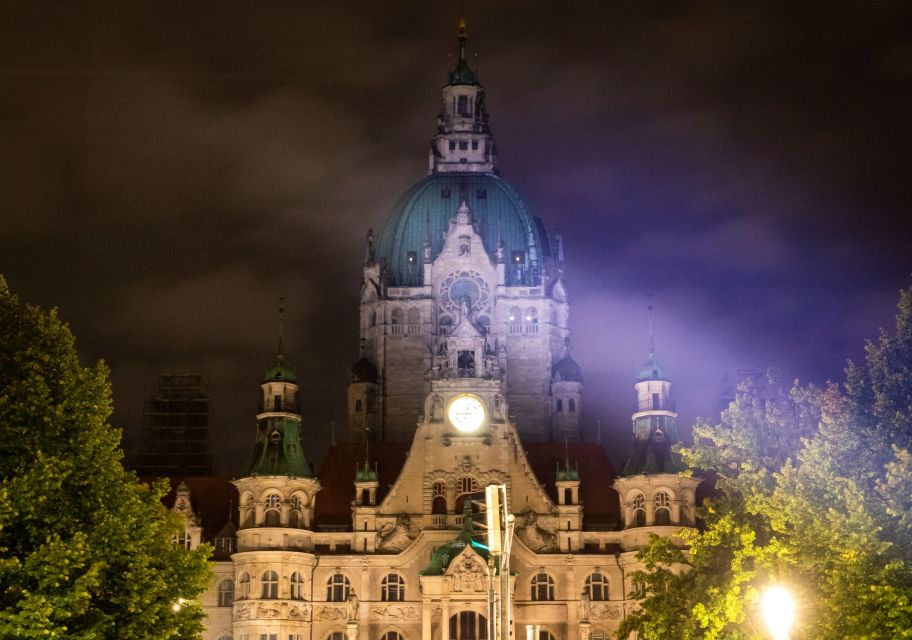 Hanover: Flashlight Guided Walking Tour at Night - Highlights of the Experience