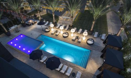 Hanover Post Oak - Exceptional Amenities