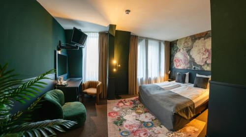 Heerlen City Hotel - Amenities and Services