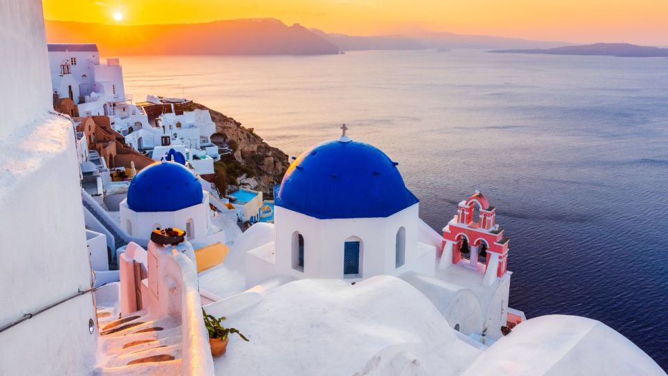 Heraklion: Santorini Ferry and Day Trip to Fira and Oia - Transportation Details