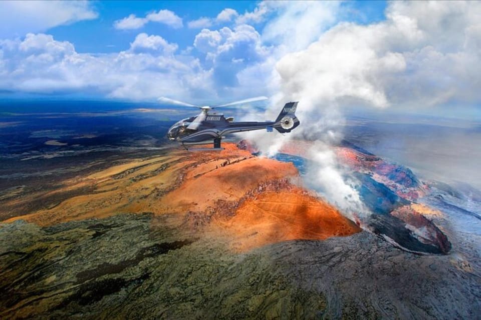 Hilo: Helicopter Tour of Volcanoes and Waterfalls - Experience Highlights