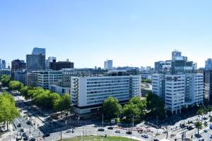 Hilton Rotterdam - Accommodation and Amenities