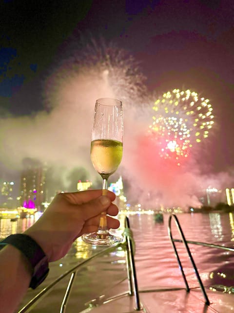 Ho Chi Minh City: New Year'S Eve Fireworks Boat Cruise - Highlights of the Experience