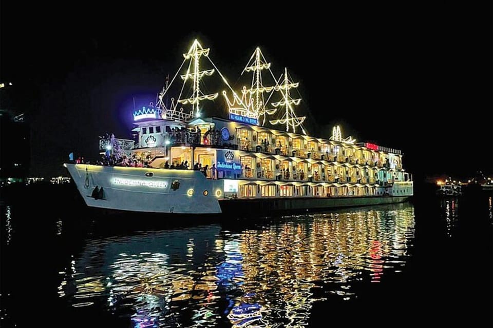 Ho Chi Minh: Dinner on Cruise and Water Pupet Show - Cruise Highlights