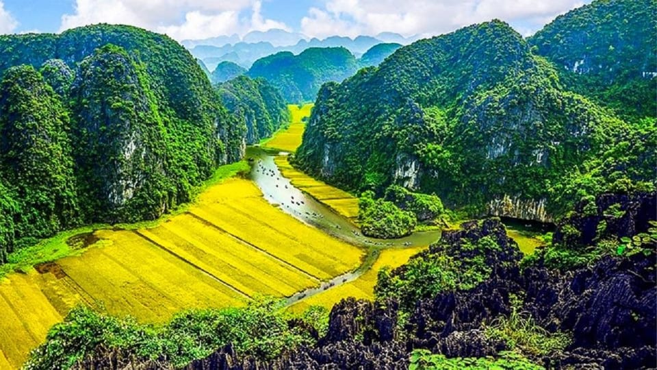 Hoa Lu and Tam Coc in Ninh Binh Full Day Tour - Itinerary Highlights