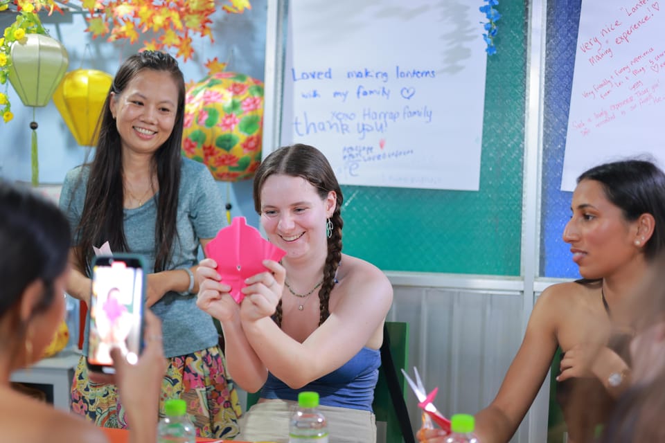 Hoi An: Lantern Boat Trip & Flower Lantern Making Class. - Pricing Details