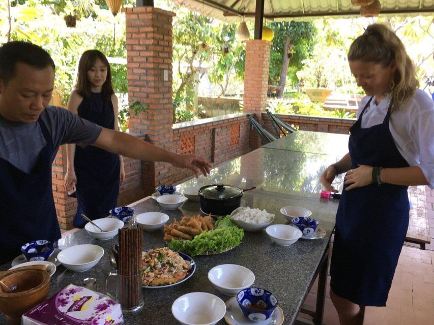 Hoi an Vegan Cooking School With Local Chef and Basket Boat - Highlights of the Cooking Class