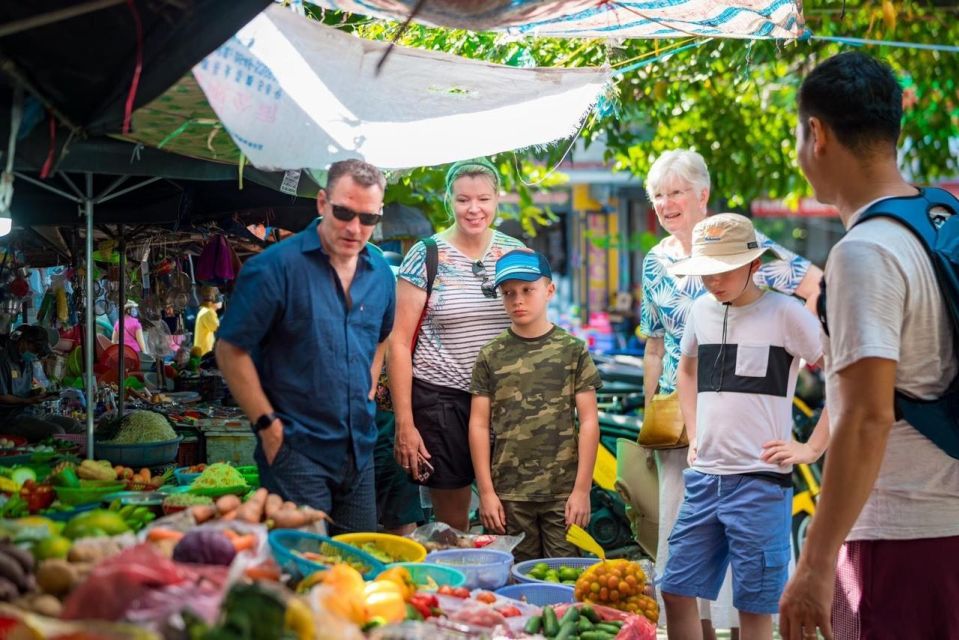 Hoi An: Vegetarian Cooking Class & Market Tour & Basket Boat - Cooking Class Highlights