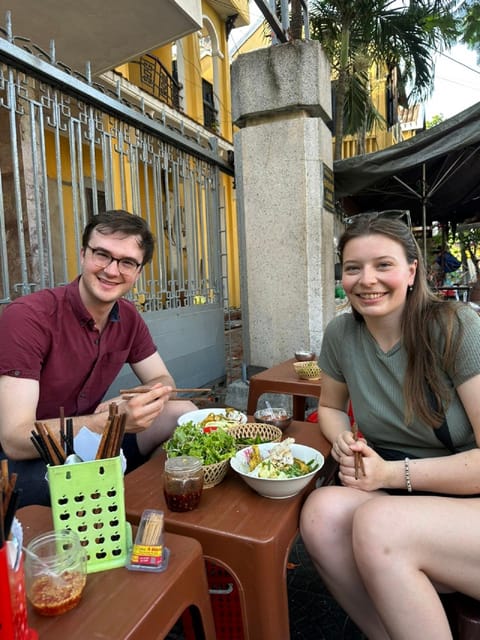 HOI AN : WALKING LOCAL FOOD EVENING TOUR - Experience Highlights