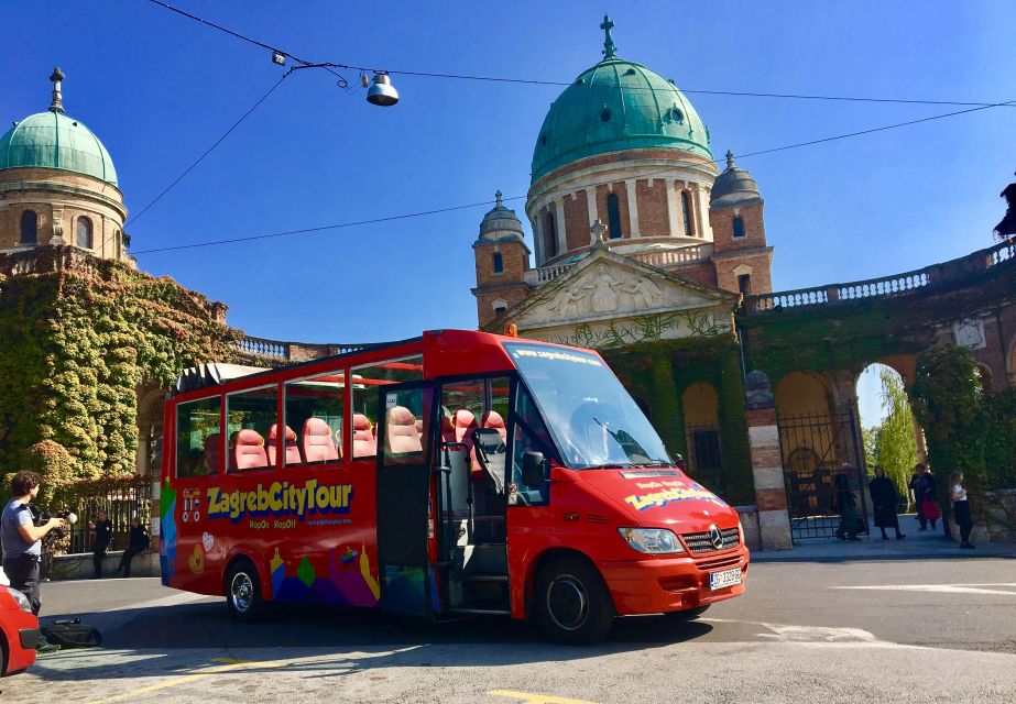 Hop on Hop off Panoramic Bus - Zagreb City Tour - Tour Features