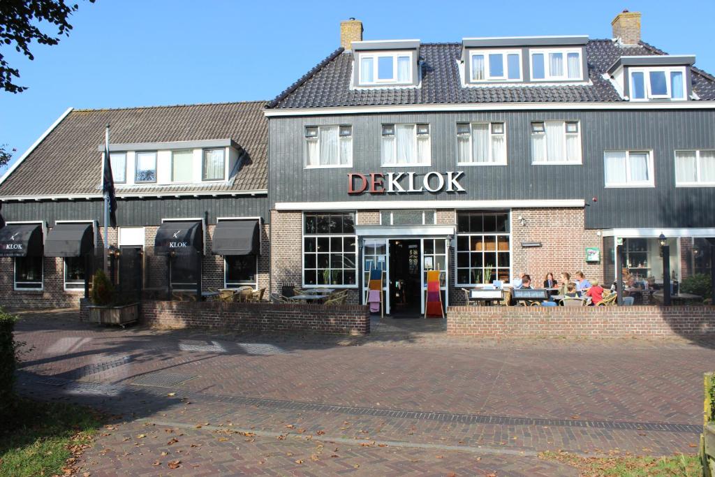 Hotel De Klok - Guest Ratings and Reviews