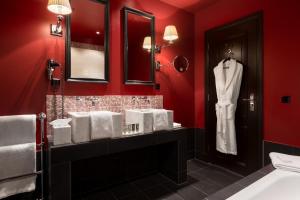 Hotel Des Indes The Hague - Facilities and Amenities