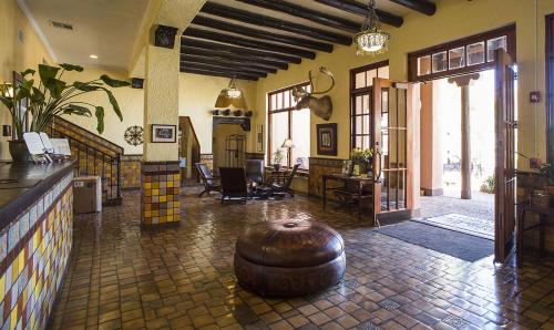 Hotel El Capitan - Guest Reviews and Ratings