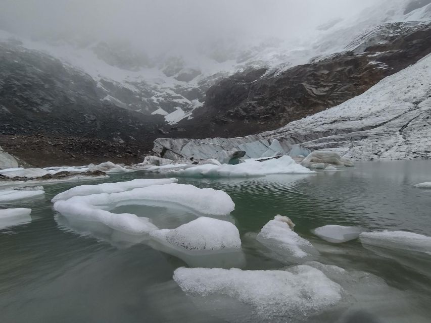 Huaraz: Rocotuyoc Lagoon - Frozen Lagoon | Trekking | - Highlights of the Experience