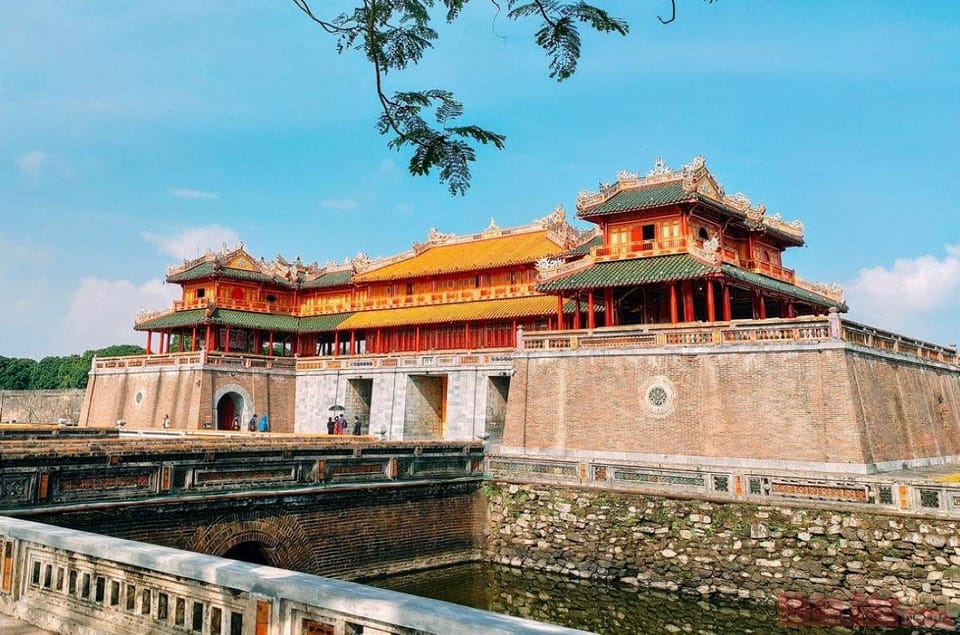 Hue Discovery Full Day Deluxe Small Group Tour - Itinerary Highlights