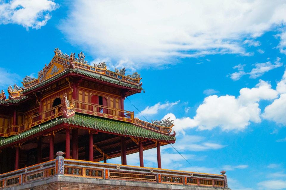 Hue: Imperial City Guided Tour With Perfume River Boat Trip - Itinerary Highlights