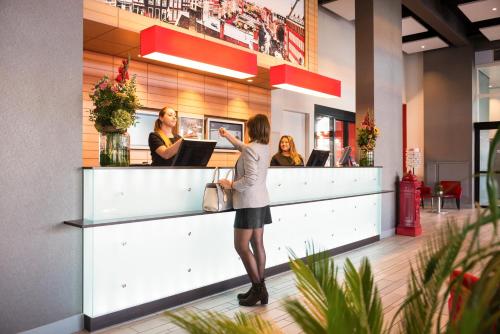 Ibis Leiden Centre - Amenities and Services