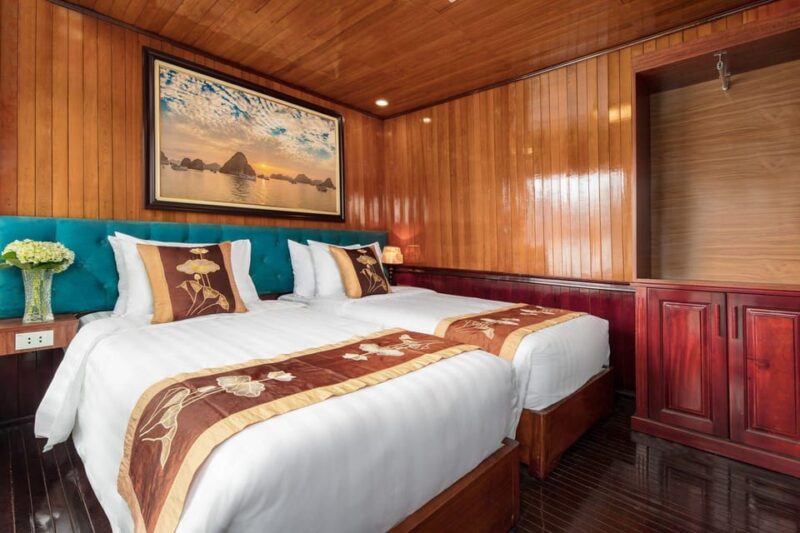 Immersive Halong Bay Cruise: 2 Days 1 Night - Detailed Itinerary