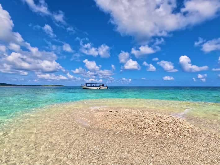 Iriomote: Boat Snorkeling Tour at Barasu Island - Guided Experience