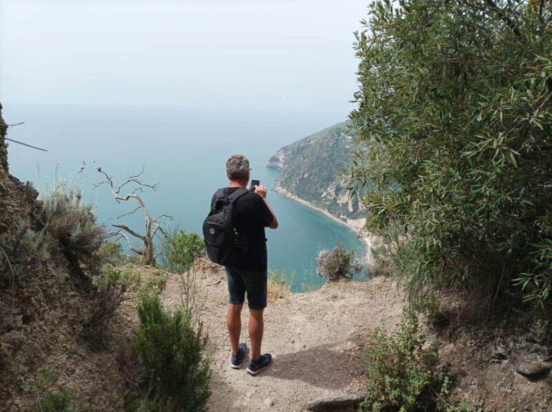 Ischia: East Coast Hike, Bays and Sunken Volcanoes - Hiking Experience