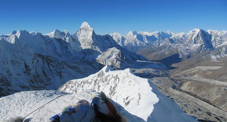 Island Peak Climbing: - 17-Day EBC Via Island Peak Climbing - Detailed Itinerary Breakdown