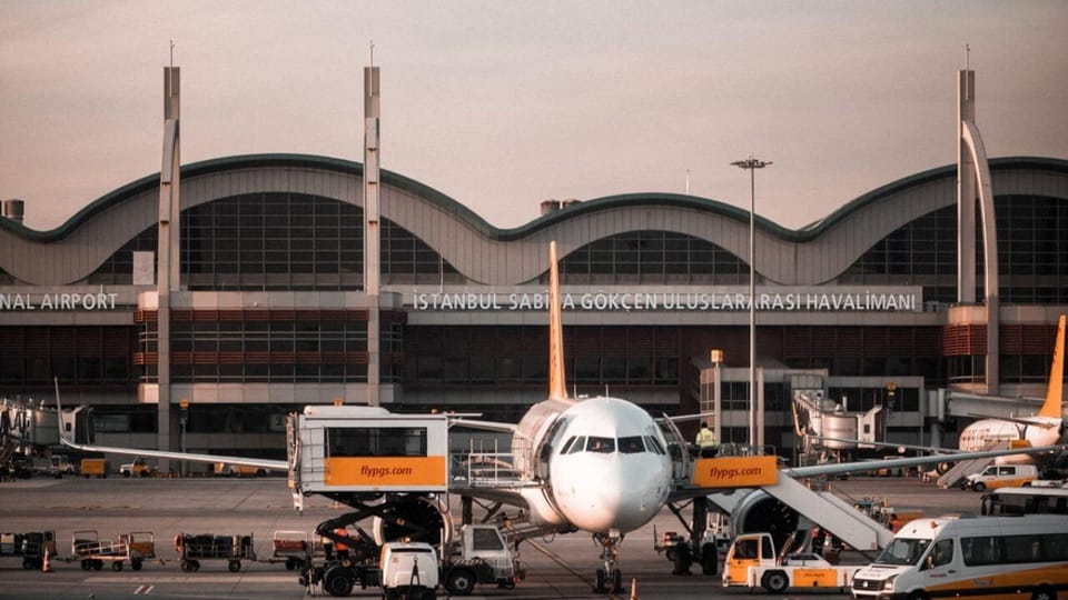 Istanbul Airport (Saw): Shuttle Service From/To City Central - Booking and Payment Options