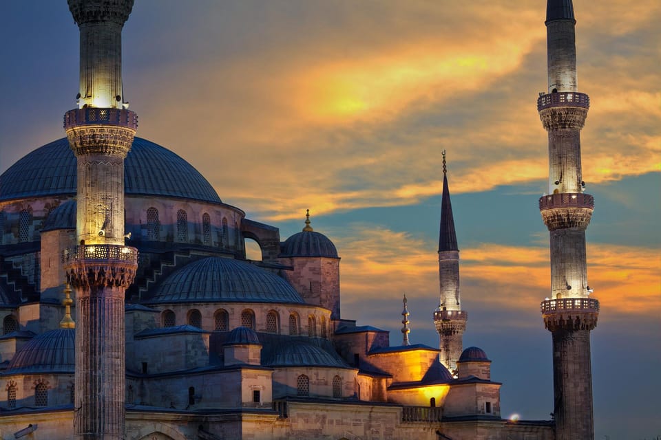 Istanbul: Tour of Hagia Sophia and Blue Mosque By Night - Itinerary Details