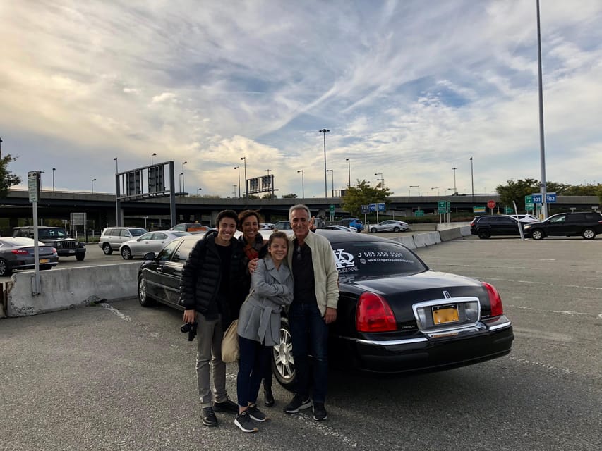 JFK /EWR Airport Stretch Limo Pick Up + One Hour NYC Tour - Itinerary Details