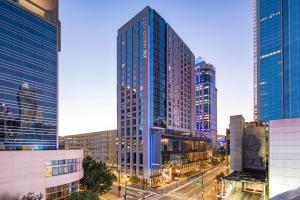 JW Marriott Charlotte - Accommodations and Amenities