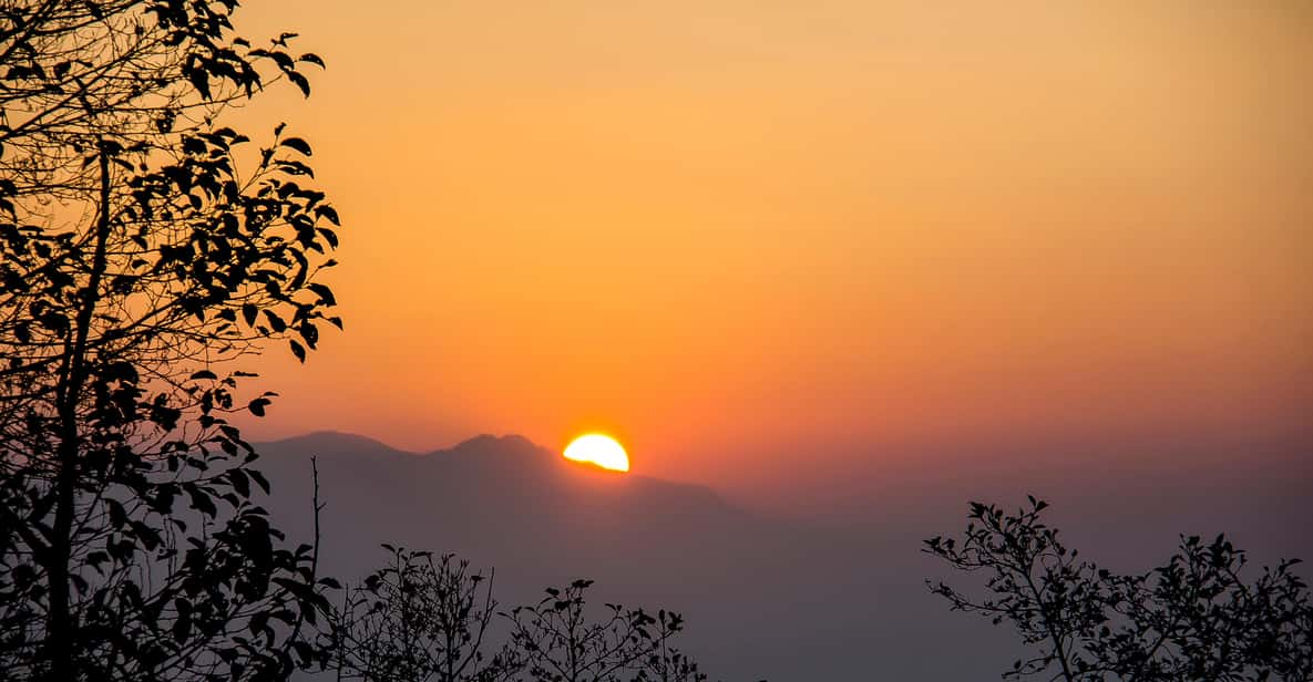 Kathmandu: Nagarkot Sunrise & Hike to Dhulikhel Day Tour - Experience Highlights