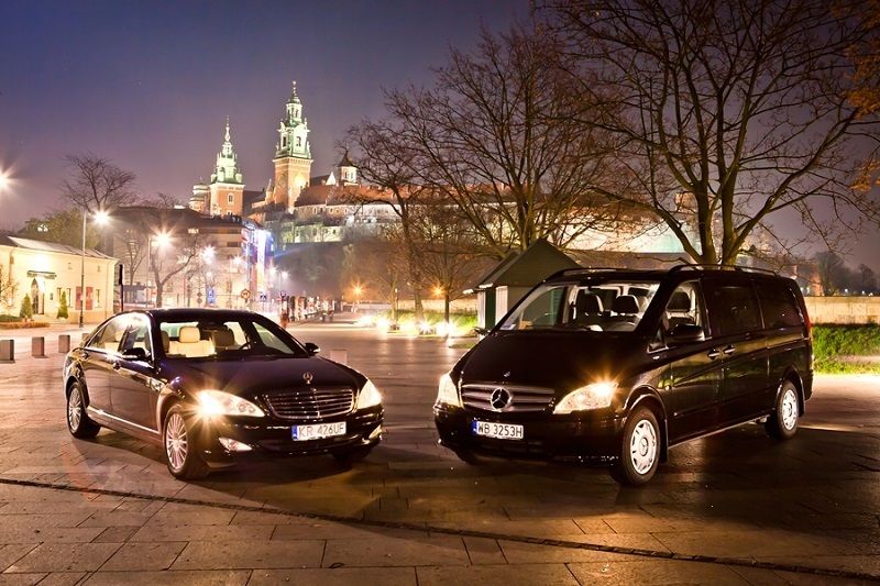 Katowice: One-Way Airport Transfer - Booking Process