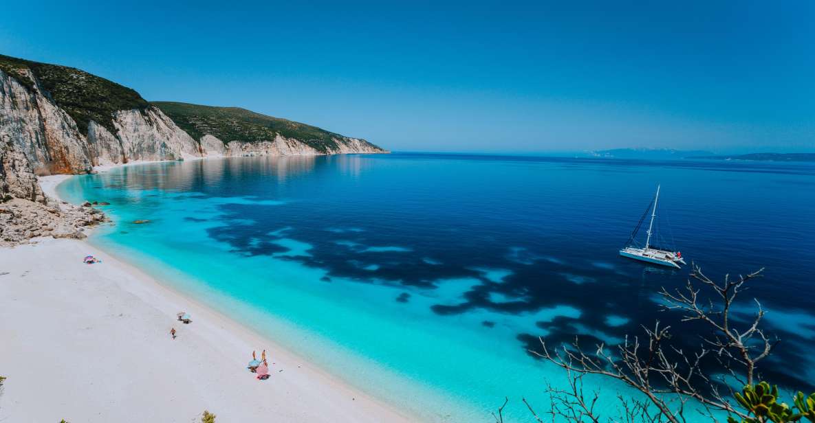 Kefalonia: Assos, Fiscardo & Myrtos Beach Swimming Tour - Itinerary Highlights