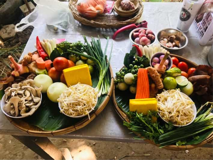 Krabi : Authentic Thai Cooking Class With Market Tour - Experience and Itinerary