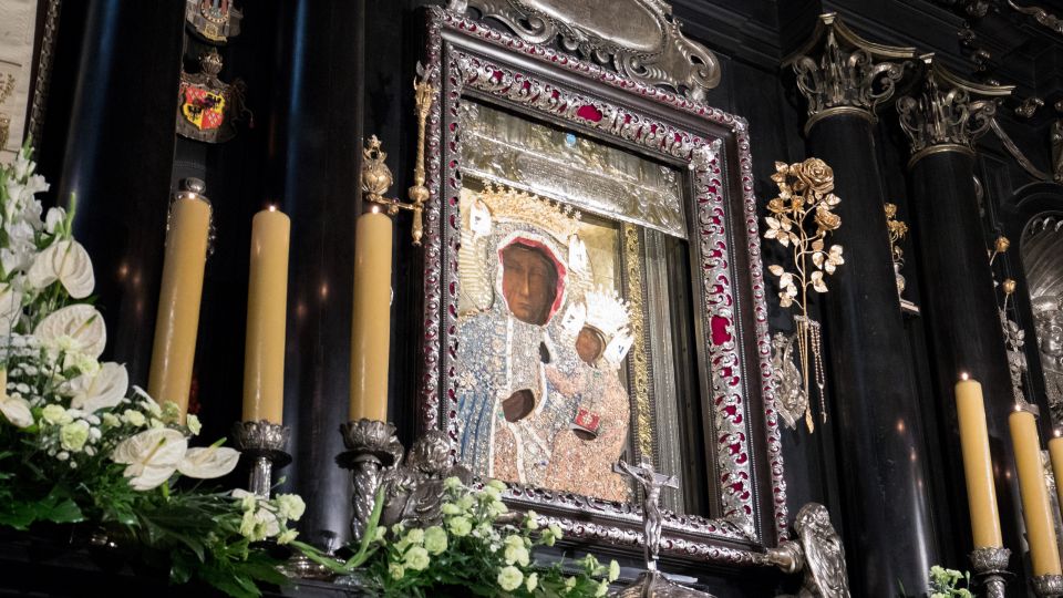 Krakow: Black Madonna of Częstochowa & Home of John Paul II - Itinerary and Highlights