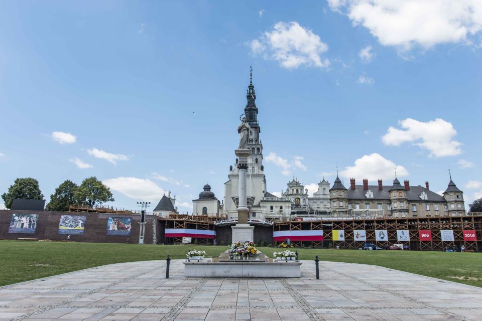 Krakow: Czestochowa & Wadowice John Paul II Private Tour - Spiritual Significance of Czestochowa