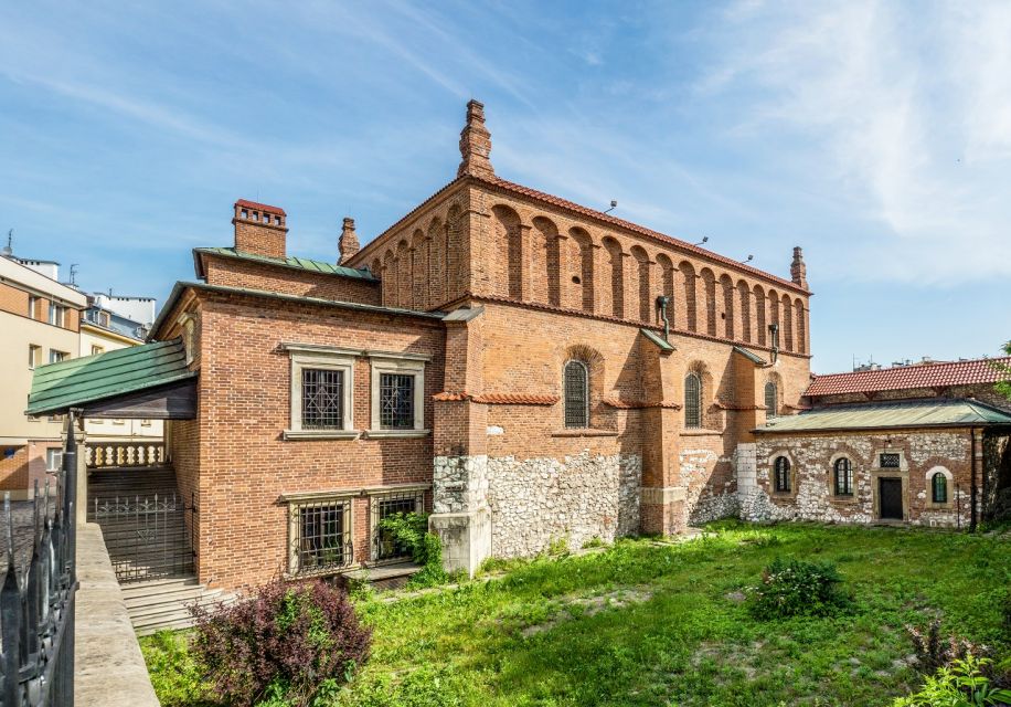 Krakow: Guided Kazimierz Jewish Quarter Walking Tour - Guided Tour Details