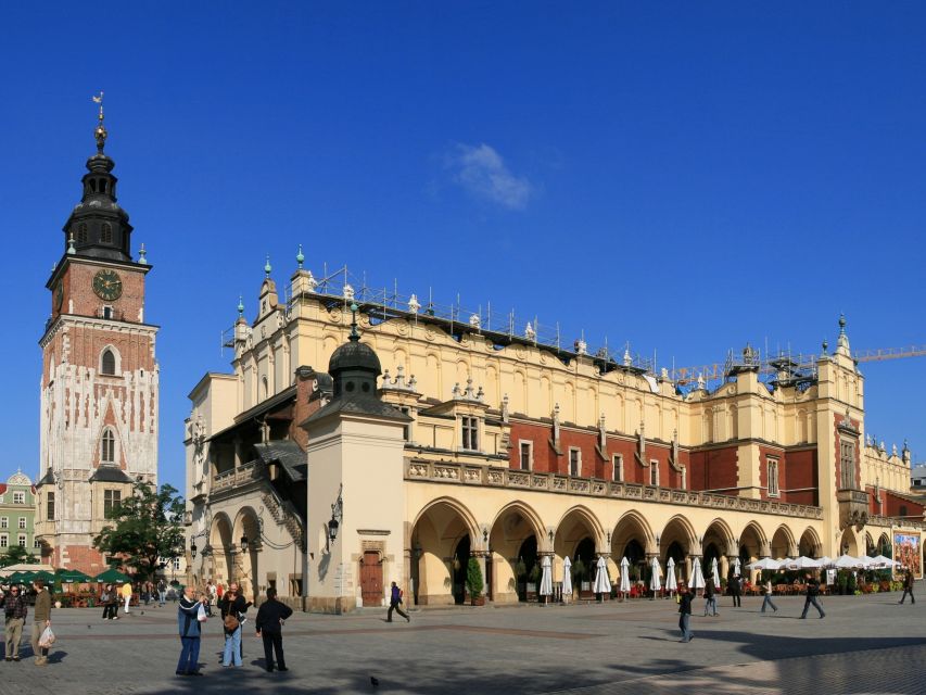 Krakow: Highlights of Old & New Town Private Walking Tour - Historical Significance of Krakow