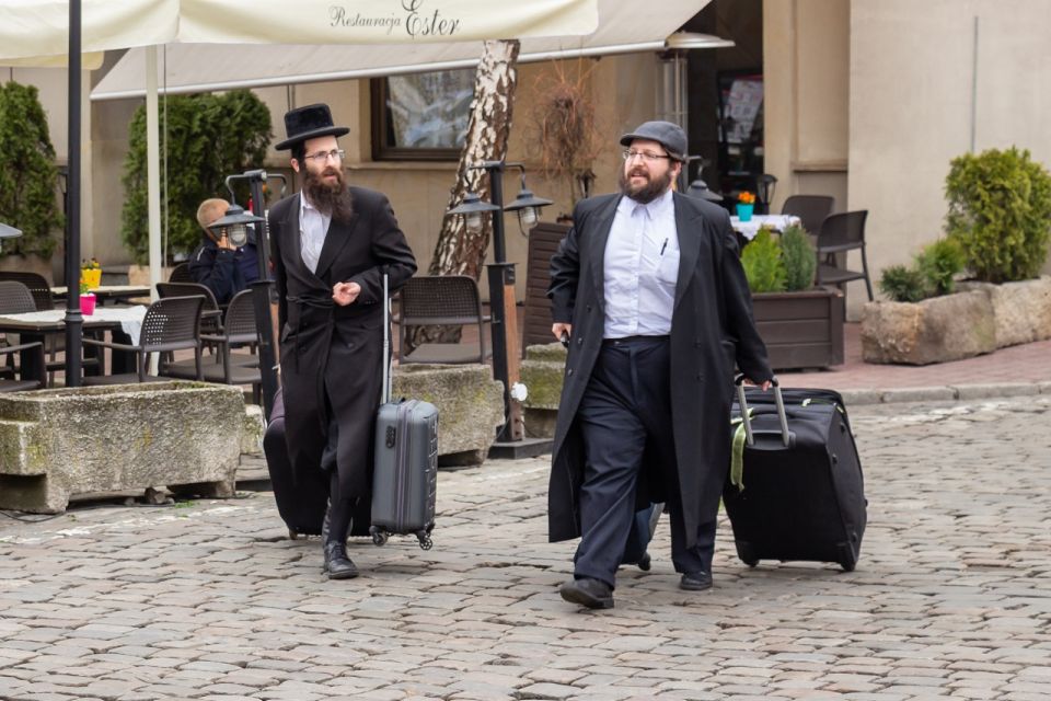 Krakow: Schindlers Factory and Jewish Ghetto Guided Tour - Experience Highlights