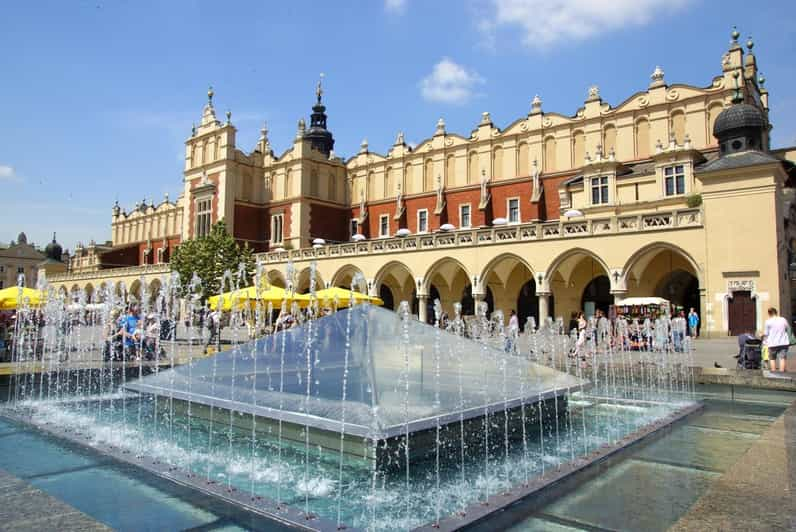 Krakows Rynek Underground Museum Tour With Ticket and Guide - Experience Highlights