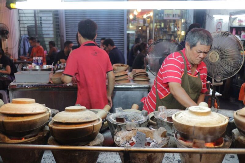 Kuala Lumpur: Nightlife Street Food Tour With 6 Tastings - Itinerary Highlights