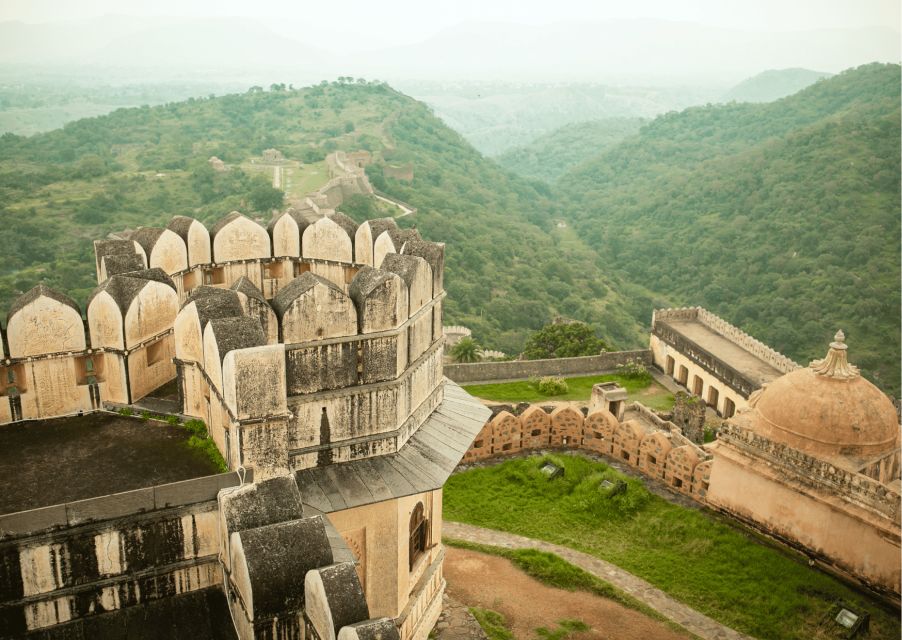 Kumbhalgarh Trails (Guided Full Day Tour From Udaipur) - Major Attractions at Kumbhalgarh