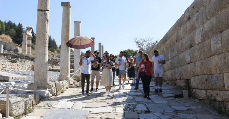Kusadasi: Private Ephesus Day Trip With Pickup and Drop-Off - Key Itinerary Highlights