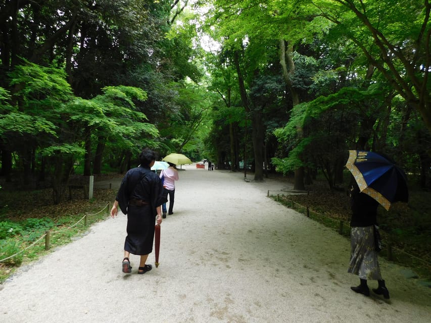 Kyoto: Hidden Gems Morning Walk in Sakyo With a Local Guide - Itinerary Highlights