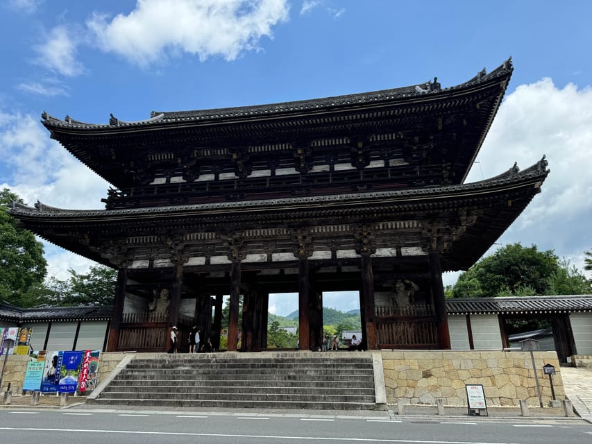 Kyoto: Ninna-ji, Stunning Pagoda and Gardens Tour in 75 Min - Key Features of the Tour