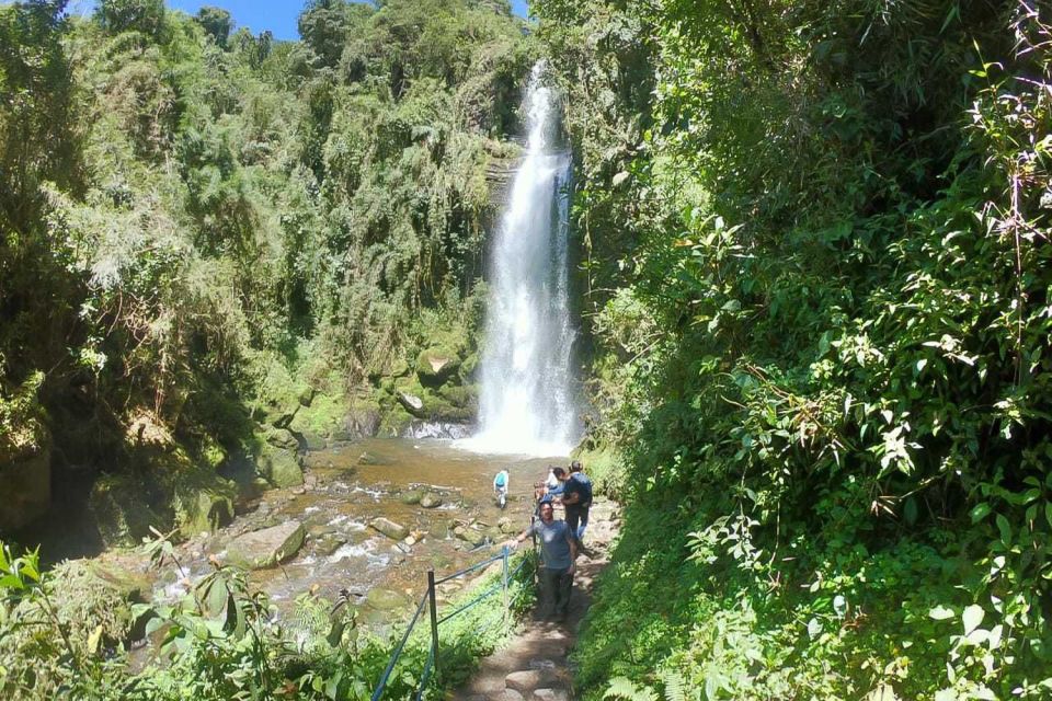 La Chorrera and Chiflon Waterfalls Private Hike Tour - Tour Highlights