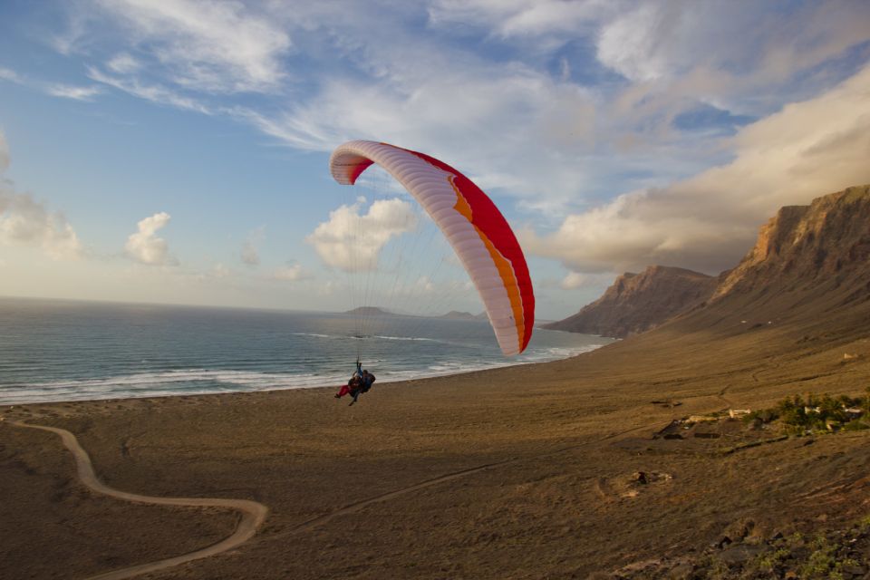 Lanzarote: Paragliding Flight With Video - Booking and Cancellation