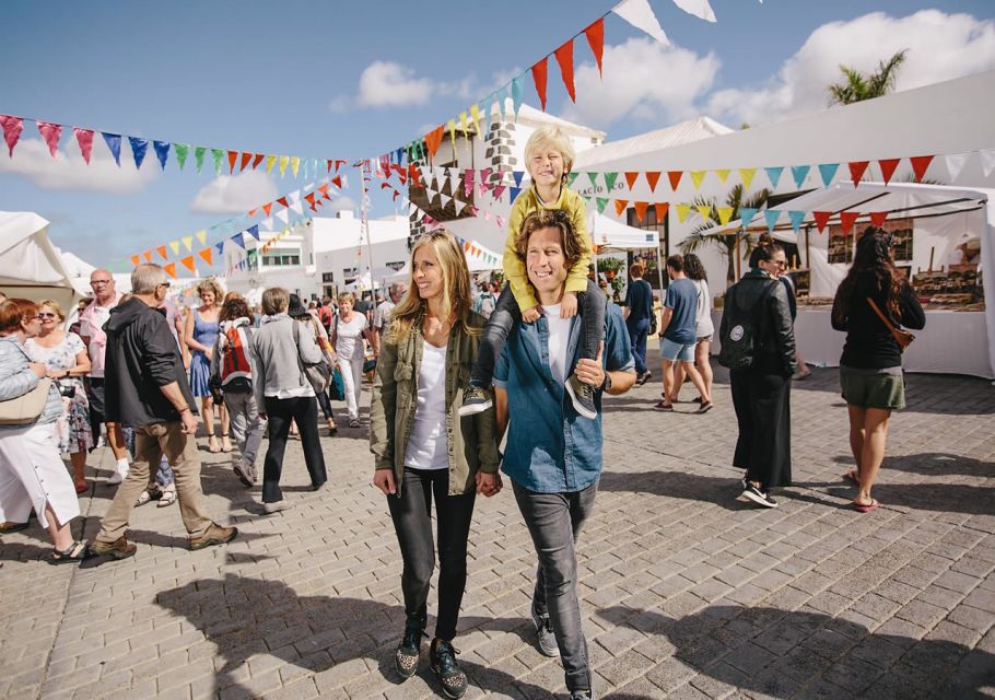 Lanzarote: Teguise Handicraft Market and La Graciosa Island - Itinerary and Activities